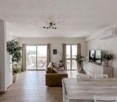 Palau Apartment | Sweet Serenity Apartment