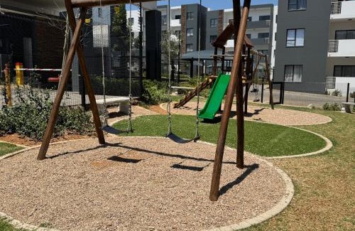 Greater Johannesburg Metropolitan Area Apartment | Sweet Solara