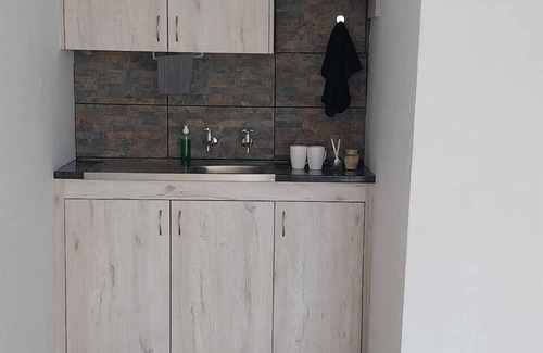 Hartbeespoort Cabin | Sweetafrica lodge