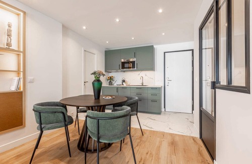 Montmartre Apartment | Sweett | Montmartre 1