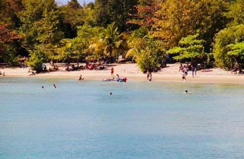 Trois-Rivieres House | Sweety Villa avec piscine à 5 min des plages