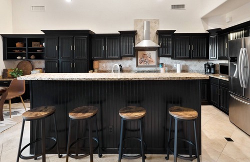 Tatum Ranch House | Swimming and games at Quail Run, nearby Desert Ridge entertainment.