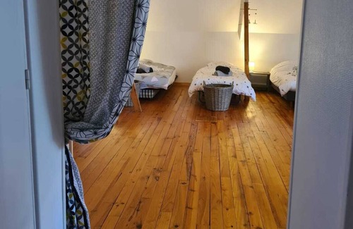 Lalinde House | Swimming pool house, Bergerac, Sarlat