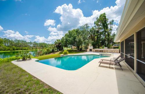 Groveland House | SWISS 65 - Lake Denise