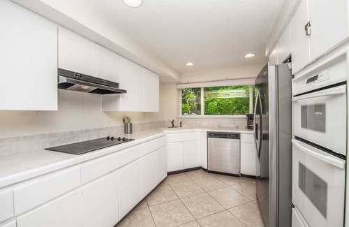 Groveland House | SWISS 65 - Lake Denise