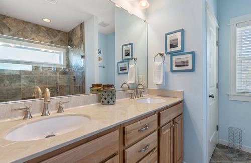 Monteray Shores House | Swoop Inn: Upgraded Finishes | Hot Tub | Community Pool & Fitness Center