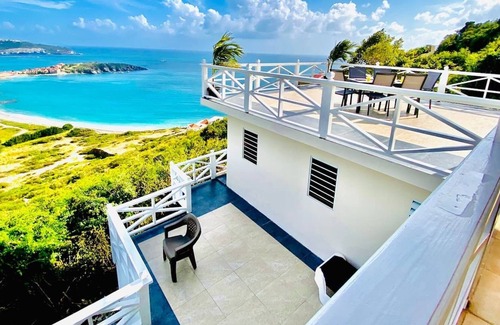 Cay Bay Hill Villa | SXM King Size Villa with 4 Rooms and 4 Bathrooms, St. Maarten King Size Luxury Villa