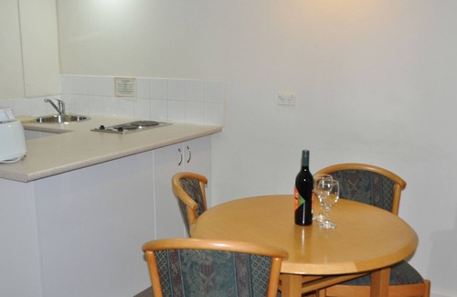 Darlinghurst Apartment | Sydney City 1 Bedroom Apartment with Balcony accommodates up to 6 people