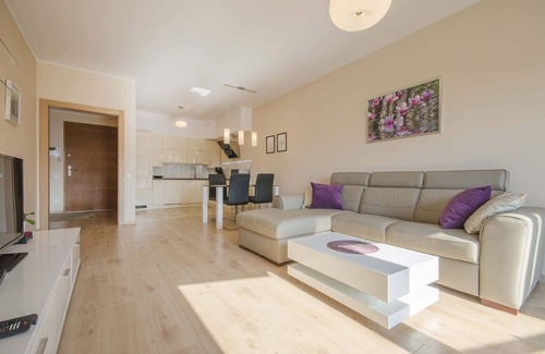 Gdansk City Center Apartment | Szafarnia 11 | Modern Apartment | Parking