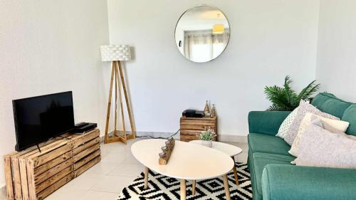 Muret Apartment | Tête en l'air- Cocon Lumineux- Centre Muret- Parking et commodités