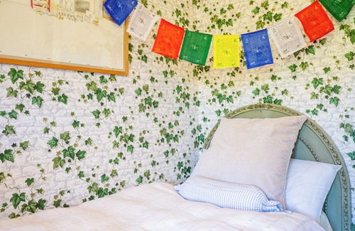 Sant Hilari Sacalm Apartment | 'Tía Angelina' Neo-Renaissance Apartment