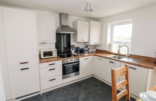 Ogmore-by-Sea Cottage | Tŷ Glas