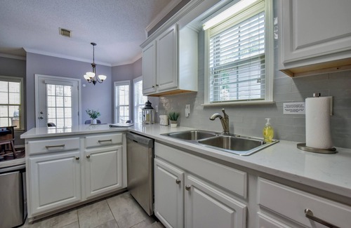 Tuscaloosa House | T-Town Getaway! - Book now for Football Season! [#124863]