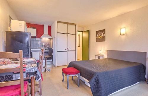 Barbotan-les-Thermes Apartment | T1 Bis rénové à Barbotan avec balcon et parking - FR-1-841-22