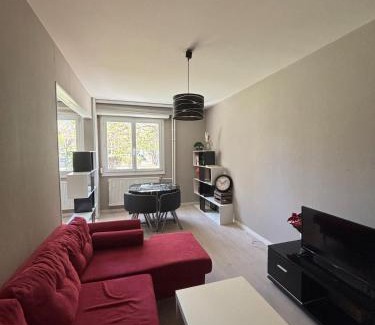 Blatin Apartment | T1 en rez de chaussée avec parking privé