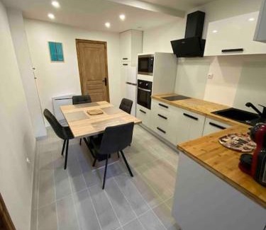 Chateauroux-les-Alpes Apartment | T2 à 150m du village