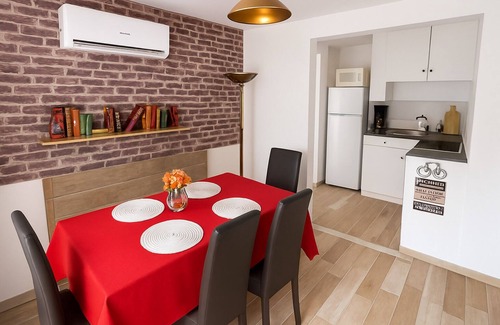 La Nartelle Apartment | T2/20m2 au Rêve D'azur walking distance to beach, shared pool parking, bed linen included