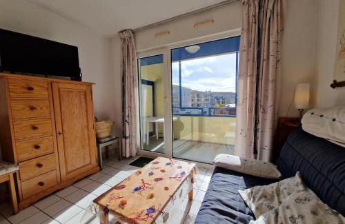 Quartier du Casino Apartment | T2/Bis Châtelaillon-Plage: Piscine, Tennis, Plage et Casino à Proximité - FR-1-706-23