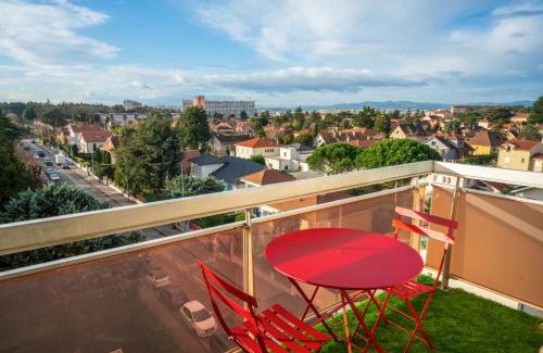 Bron Apartment | T2 de standing climatisé avec parking privé, Tram T2 T5, Hôpitaux est