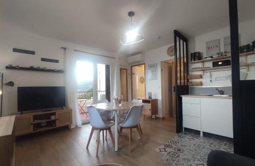 Greoux-les-Bains Apartment | T2 Le Bohème - climatisé