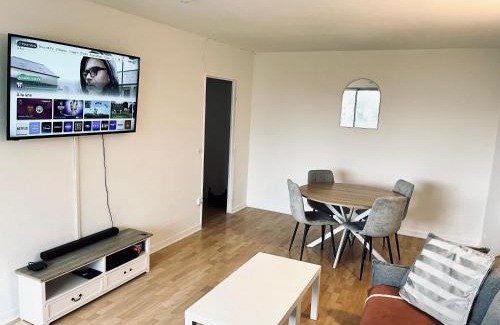 Merignac Apartment | T2 Mérignac, tram, airport, 6p