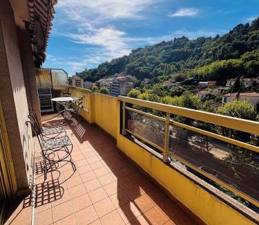 Menton Apartment | T2 Menton - Garage - Proche centre ville & mer