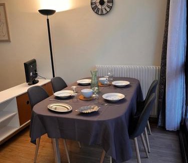 Voiron Apartment | T2 parking privé proche centre ville et gare