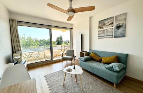 Larmor-Plage Apartment | T2 refait à neuf À 2 pas du bourg et des plages