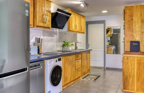 Centre-Ville Apartment | T3 - 100m2 - Résidence Georgette
