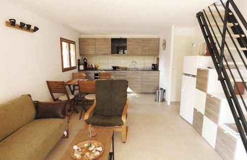 Vic-la-Gardiole House | T3 air-conditioned villa with garden in residence with swimming pool 3 km from the sea
