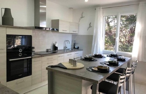 Calvi Villa | T4-3*-1st floor 100m2/Private garden 50 m2 BBQ/Transats beach 5 min by car