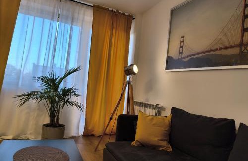 Zdunska Wola Apartment | Tabago Studio 25 Zduńska Wola, Srebrna