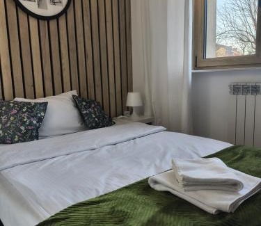Zdunska Wola Apartment | Tabago Studio 25 Zduńska Wola, Srebrna