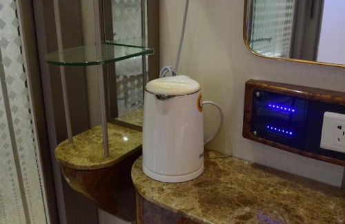 Bandung Hotel | TABHotel Capsule Bandung