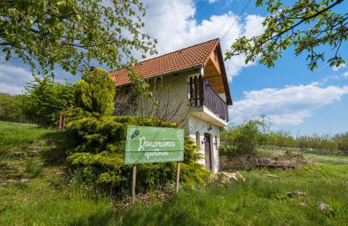 Monoszlo Apartment | Tagyon Birtok Panoráma Apartman