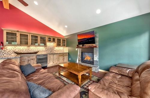 Tahoe Keys House | Tahoe Keys Traditions - BBQ, Pet Friendly