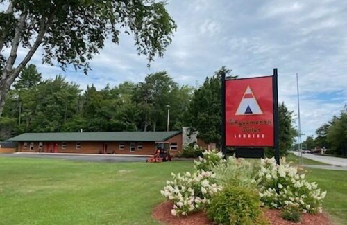 Paradise House | Tahquamenon Suites Lodging - One Bedroom Suite #6