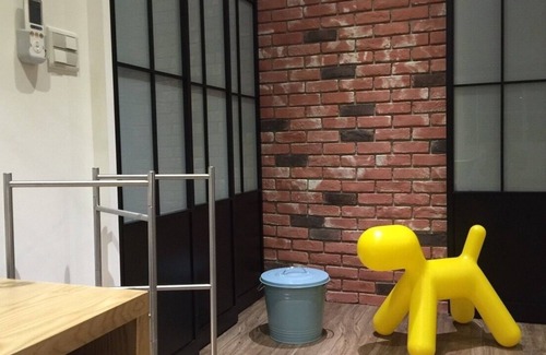 Ximending Apartment | Taipei Ximen Loft - 4 minutes to Metro. 3F Loft for up to 5 persons. New Deco.