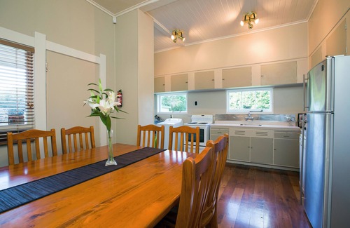 Hawera Cabin | Tairoa Lodge & Cottage