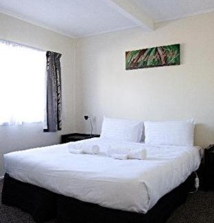 Tairua Hotel | Tairua Shores Motel