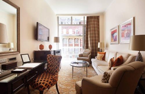 Cape Town City Centre Hotel | Taj Executive Suites, Private Residence