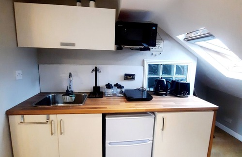 New Cross Apartment | Take a break and unwind at this peaceful oasis