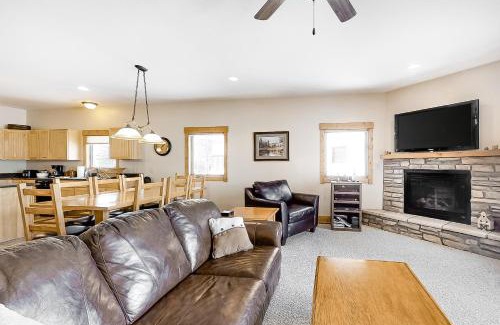 South Fork House | Take a break
