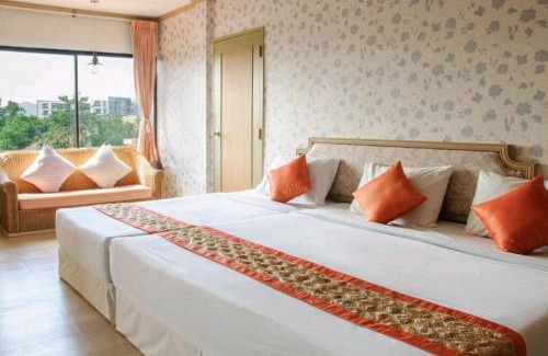 Khao Takiab Hotel | Takiab Beach Resort