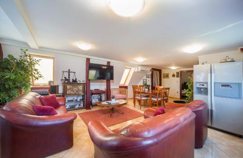 Balatonfoldvar Apartment | Tamás Apartman Balatonföldvár szívében- egész évben nyitva!