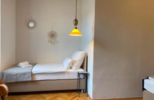 Mureck Apartment | TAMLiving Mureck-NEU-Voll Ausgesattet-Küche-Smart TV-WIFI-Parken Frei