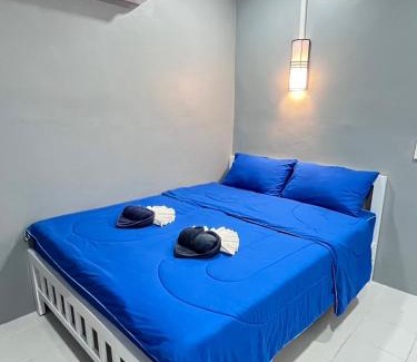 Haad Rin House | Tanyaporn House