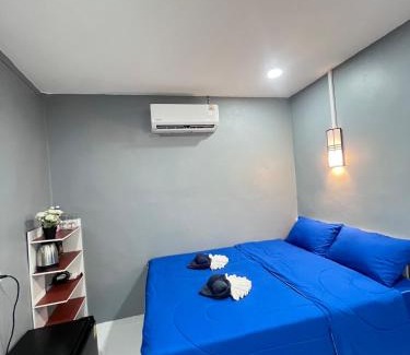 Haad Rin House | Tanyaporn House