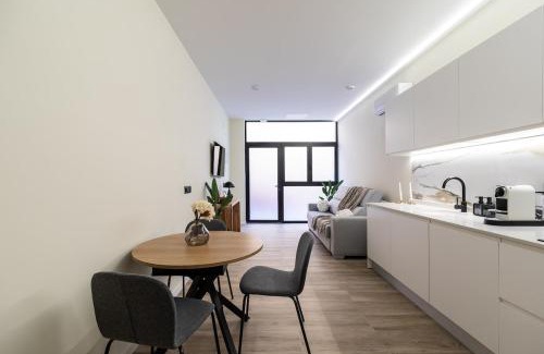 Montolivet Apartment | Tao Suite 1 next to the Aquarium