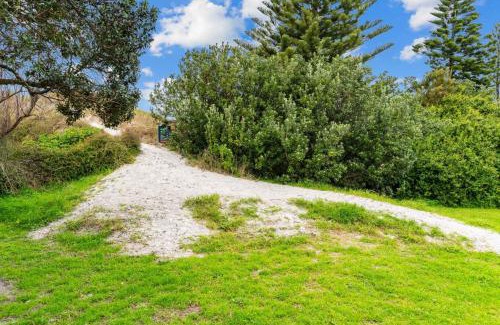Ruakaka House | Taotahi Hideaway - Ruakaka Waterfront